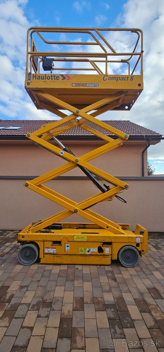 Haulotte Compact 8 rok 2017