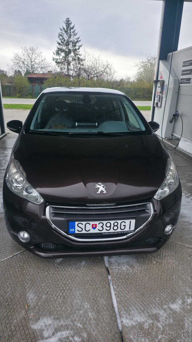 PREDÁM: Peugeot 208 1.4 VTi (70 kW)