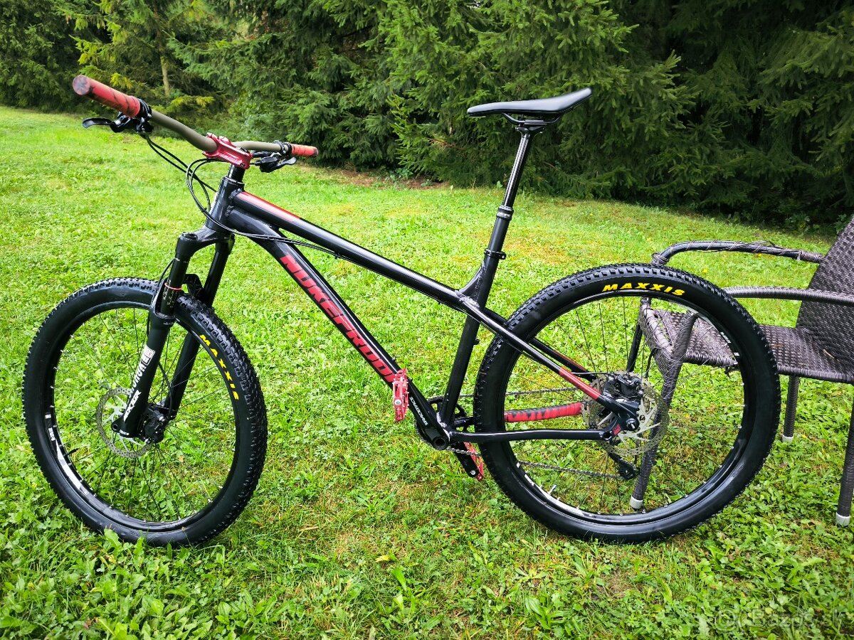 Predám Nukeproof Scout 275 Race veľkost L