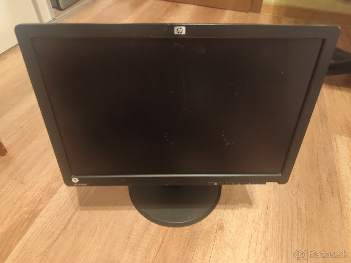 LCD monitor 19" HP L1908W WIDE s nastaviteľnou výškou