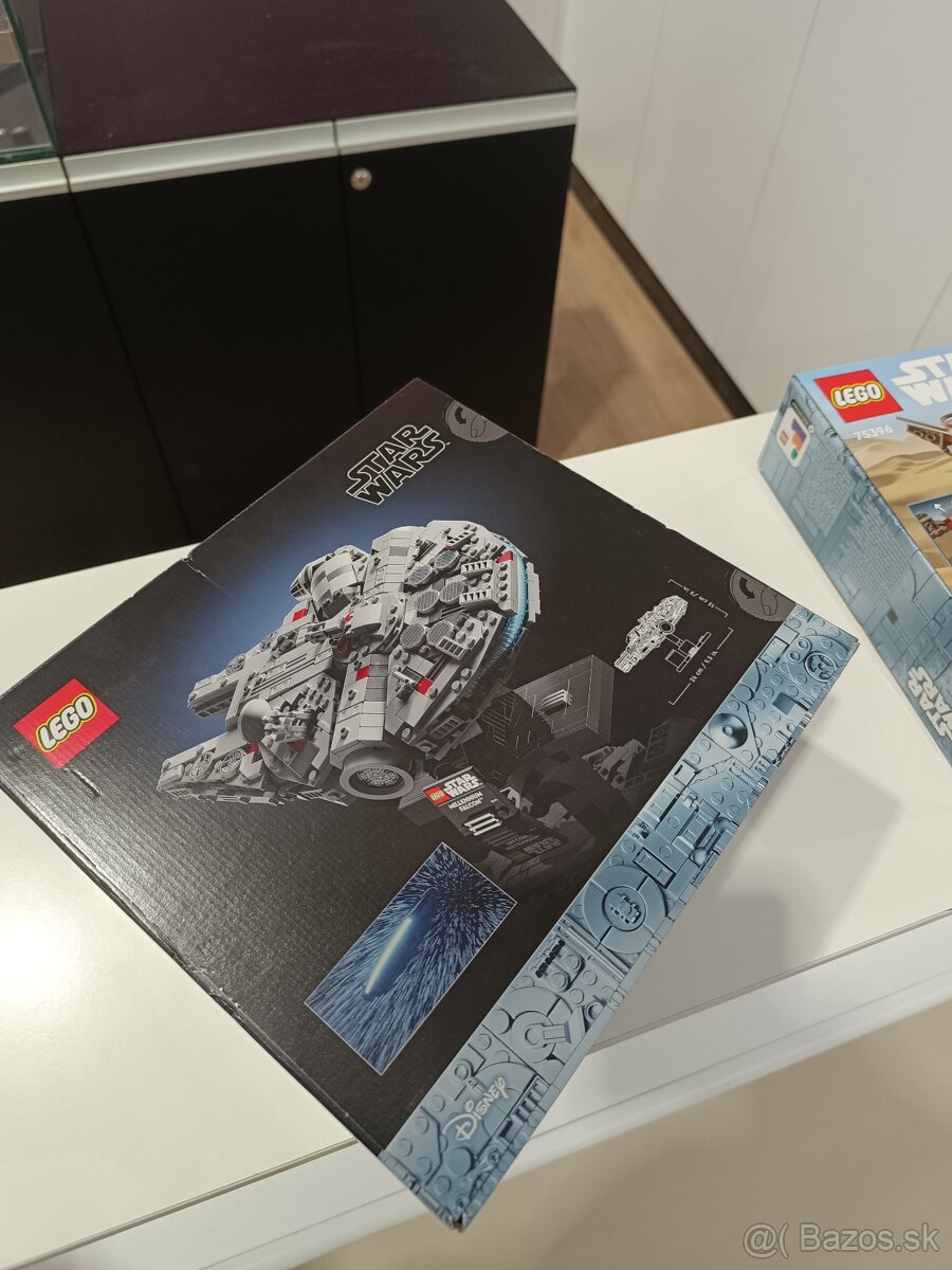 Lego StarWars millennium falcon