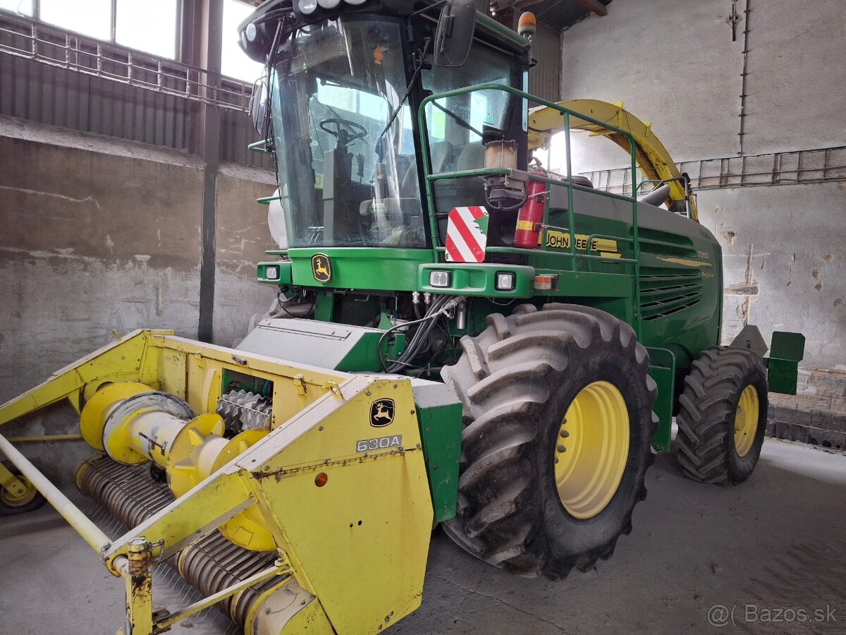 Silážna rezačka JOHN DEERE 7350
