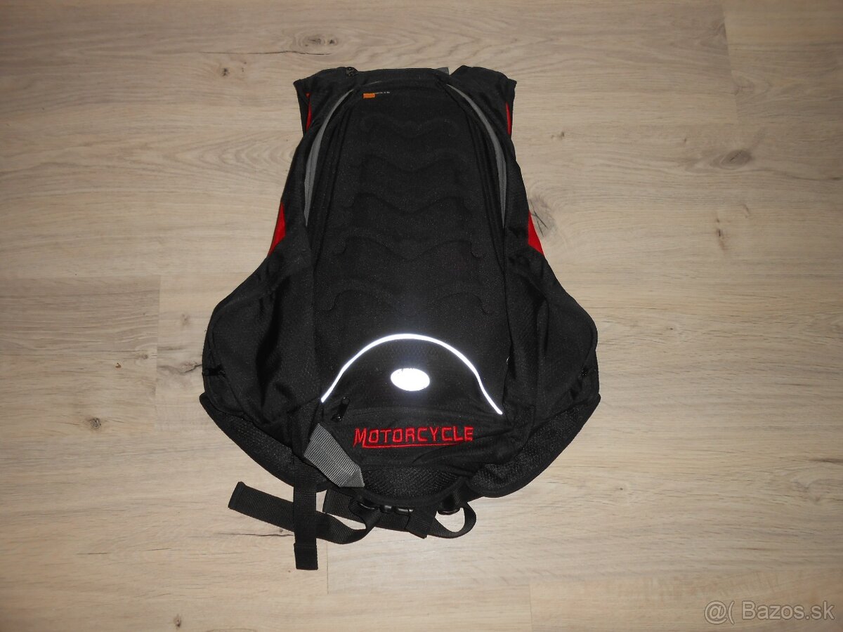 Predam malo pouzivany moto ruksak za super cenu len 20 euro