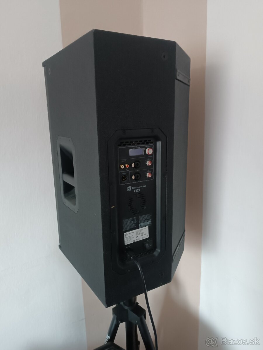 Electro voice