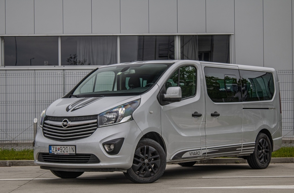 Opel Vivaro Tourer 1.6 CDTI BiTurbo 145k S&S L1H1