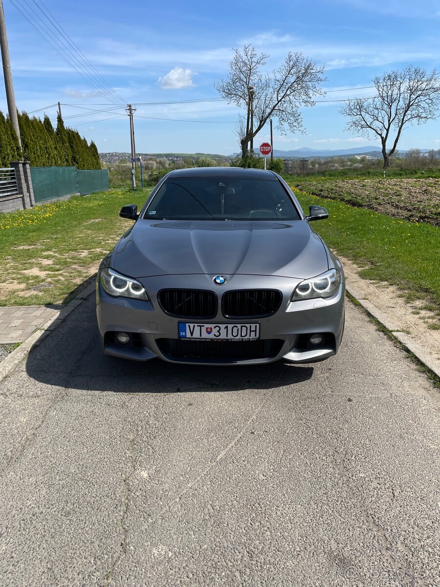 BMW 520D X-DRIVE M-PACKET