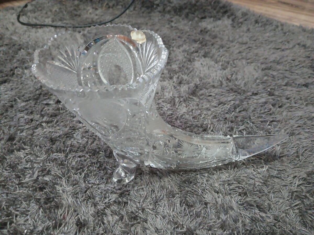 Krištálový,, lesný,,roh