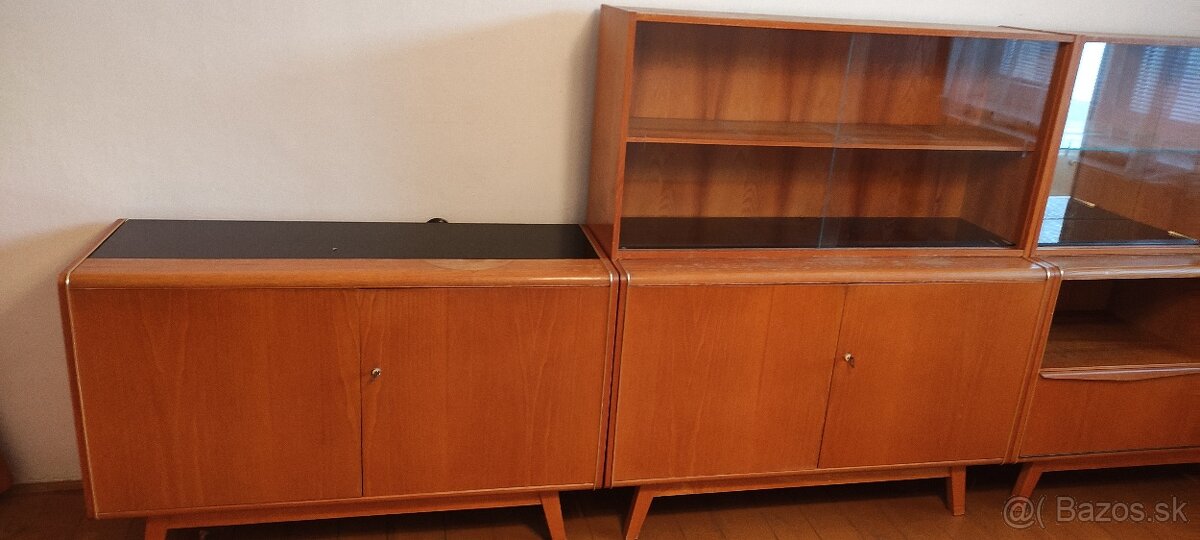 Predam retro skrinky