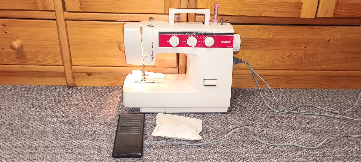 Predám šijací stroj Brother VX-1100+príslušenstvo