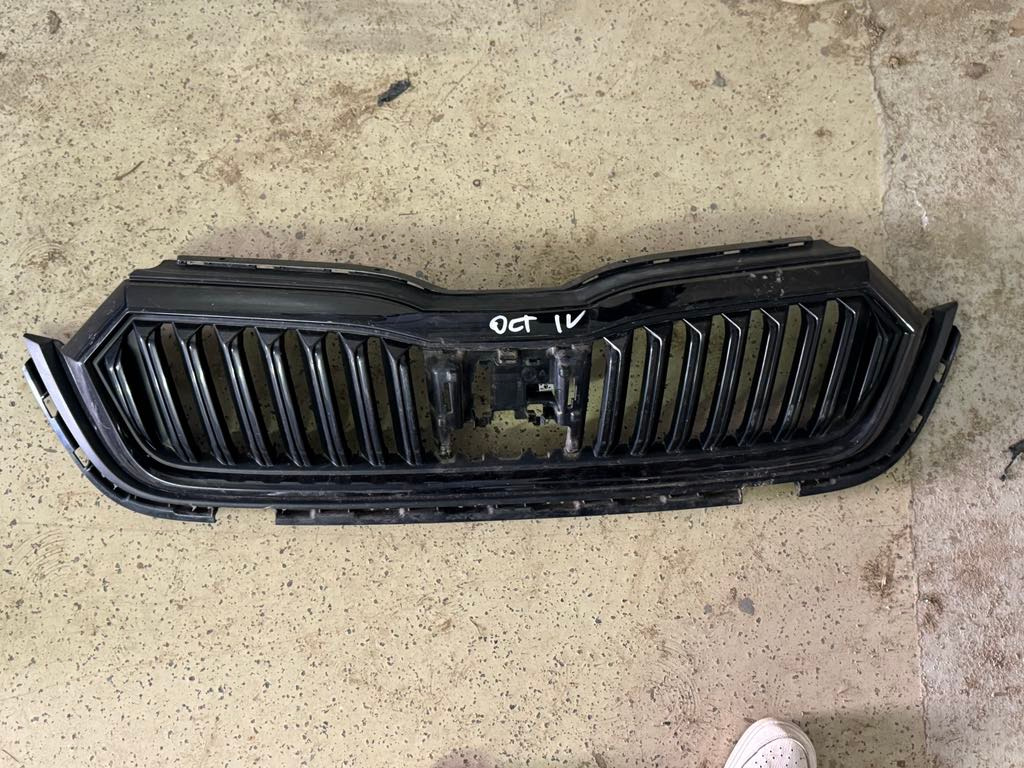 skoda octavia maska IV 2020+