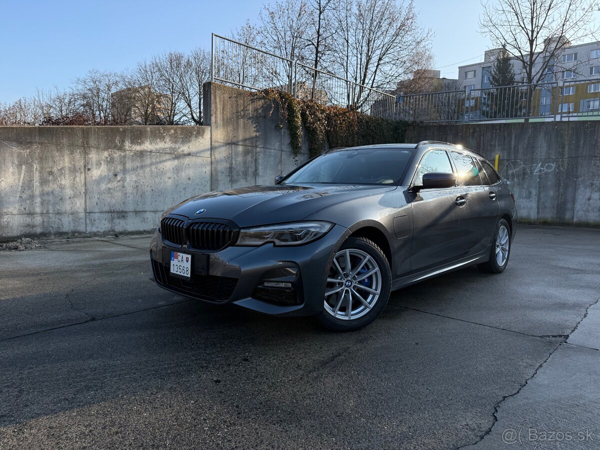 Bmw 330e Touring xDrive