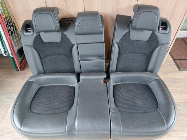 zadné sedačky Citroen c5 tourer 2008