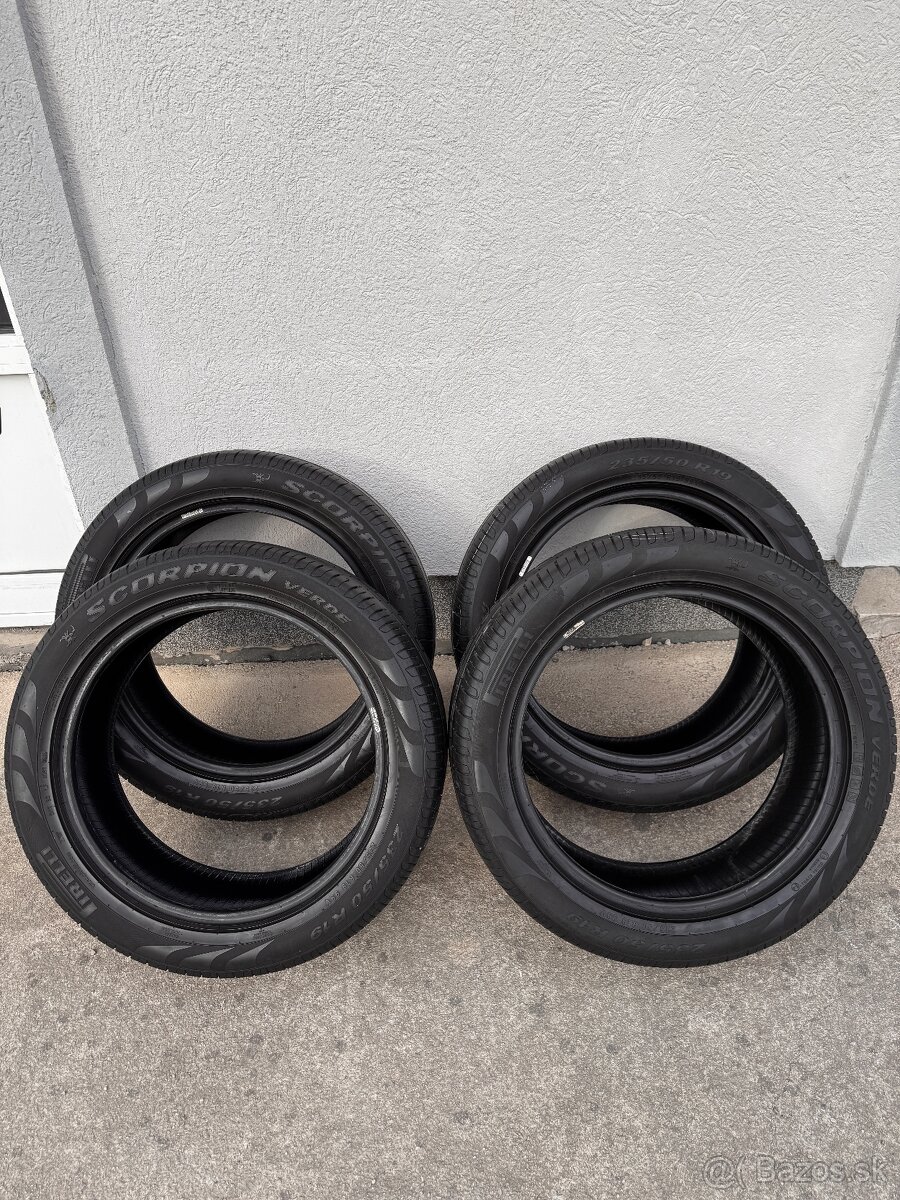 Letné Pirelli Scorpion Verde 235/50R19