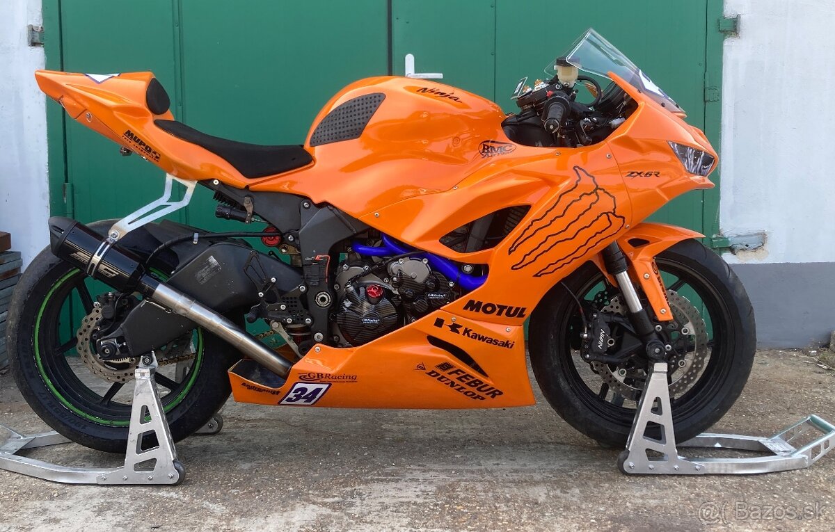 Okruhovka Kawasaki zx6r 636