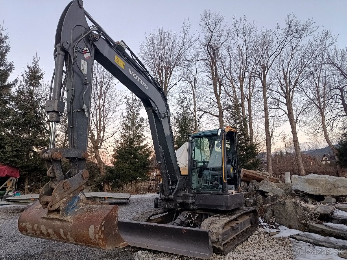 bager volvo ecr 88 d Takeuchi Kubota 2021