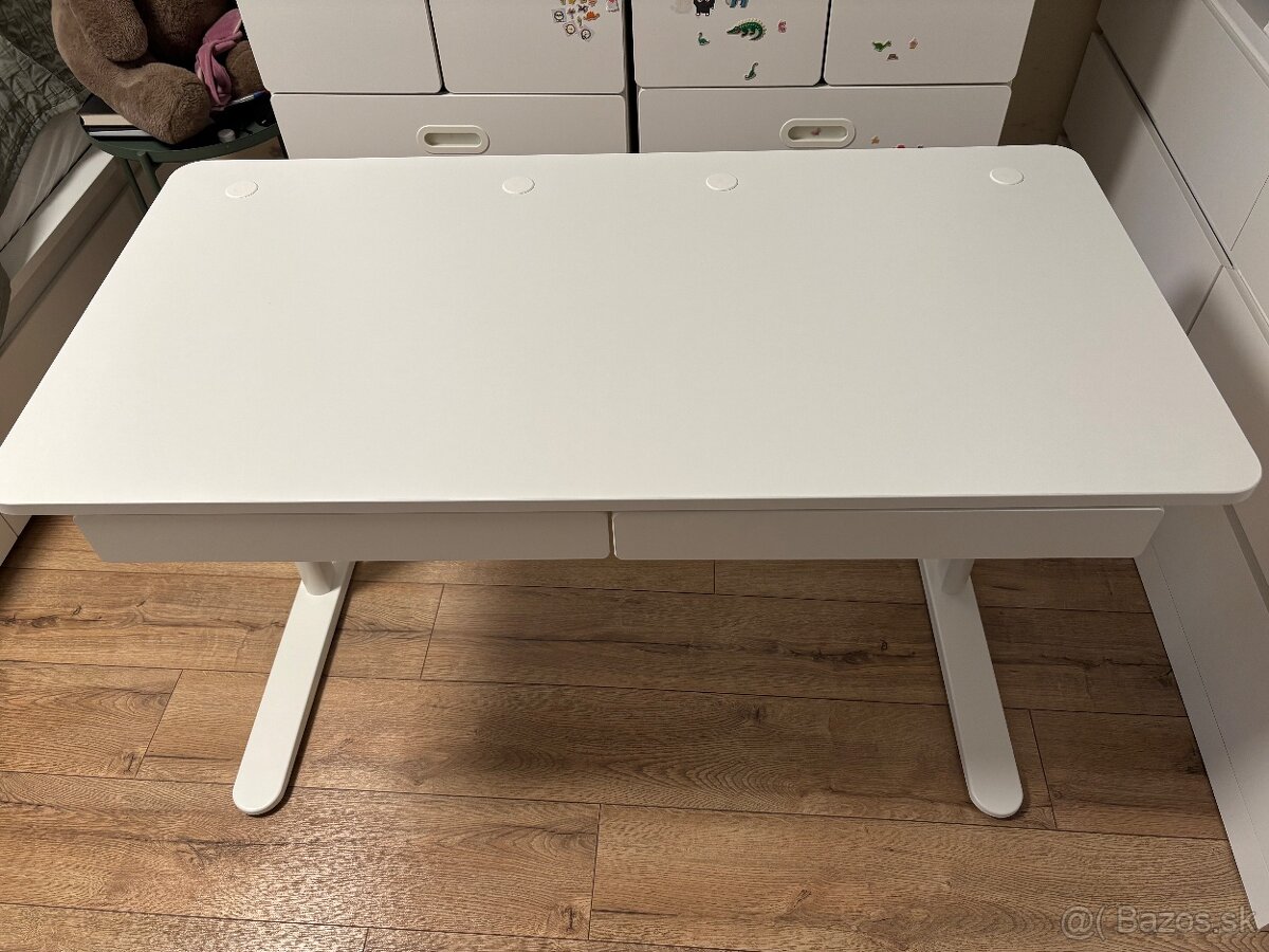 Písací stôl IKEA RELATERA