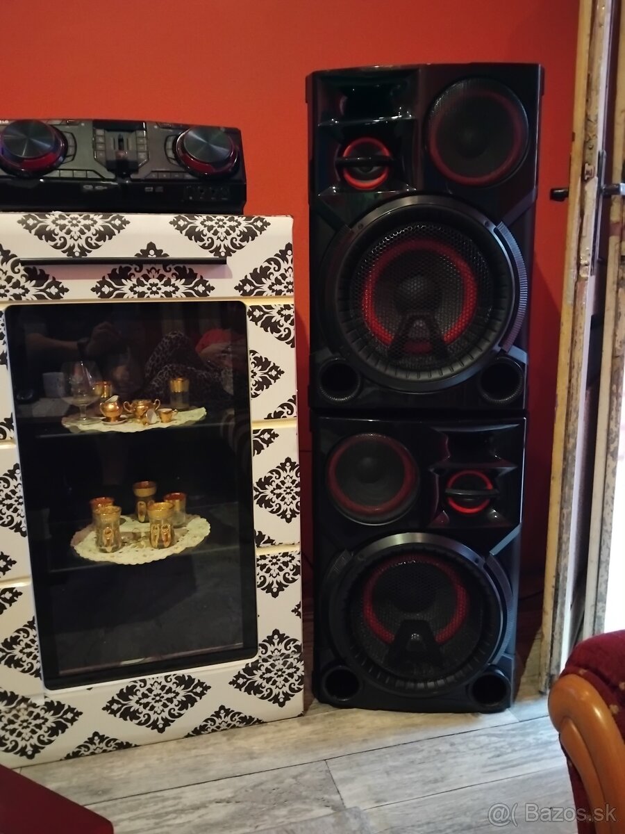 Lg xboom98