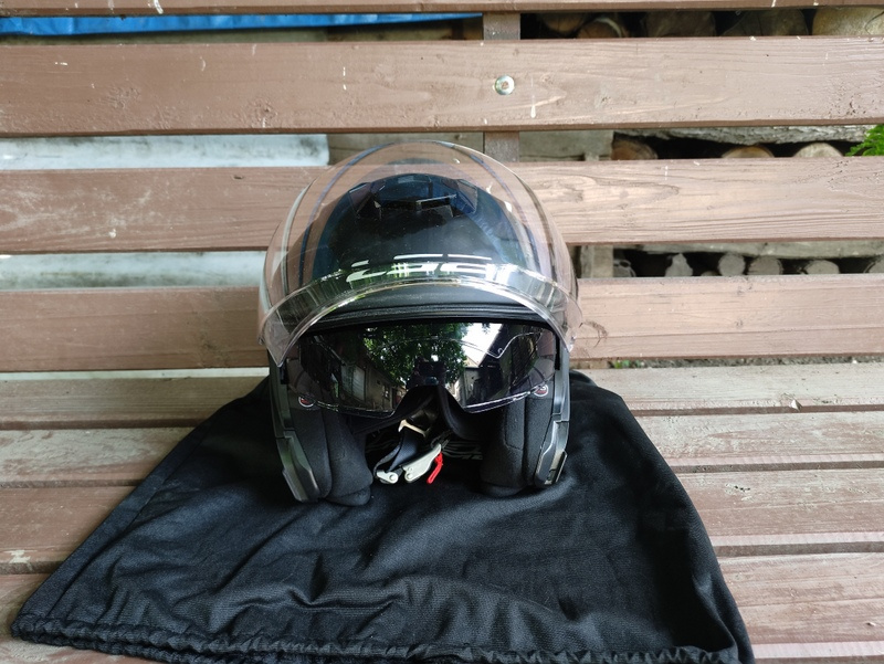 Prilba LS2 Infinity