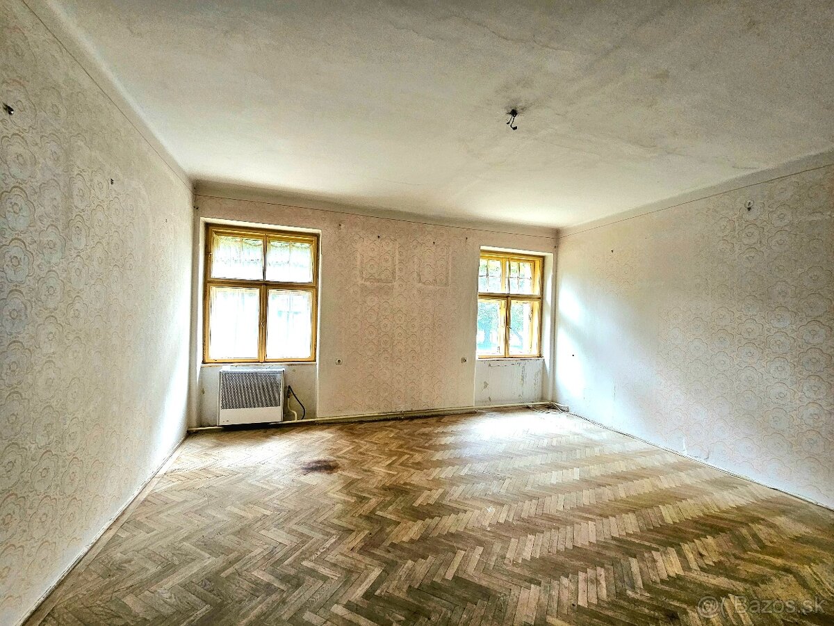 Predaj 3 izbový staromestský byt Levice