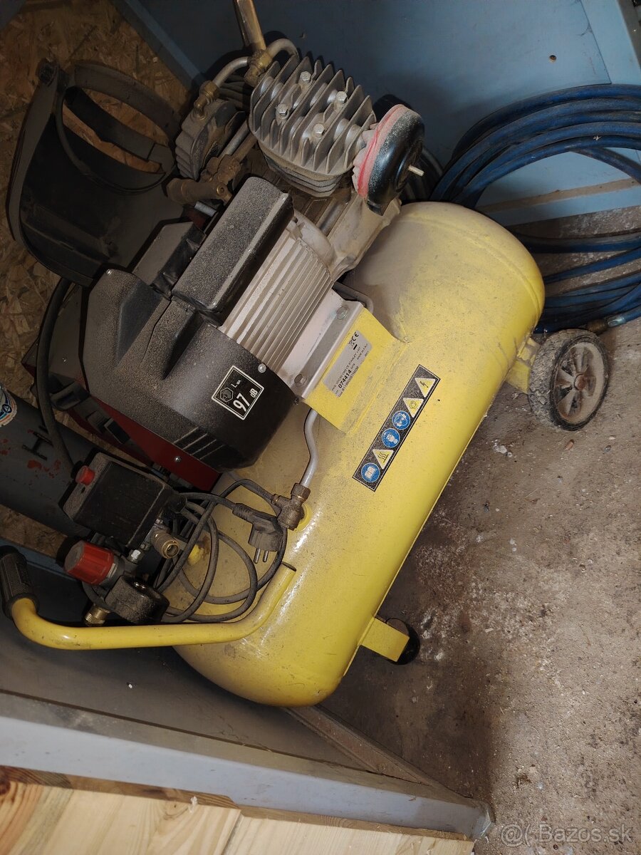 Vzduchový kompresor Stanley