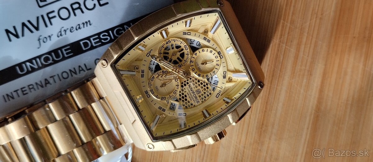 nejnovější model hodinek NAVIFORCE CHRONOGRAF GOLD