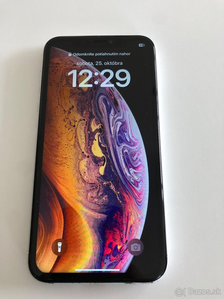 Predám iPhone XR64GB