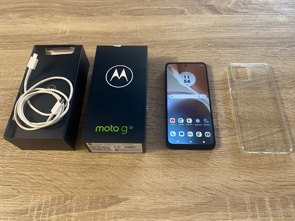 Motorola G32 / 6GB/128GB Black TOP Stav