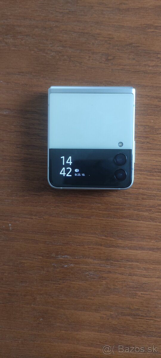 Samsung Galaxy Z Flip3 5G