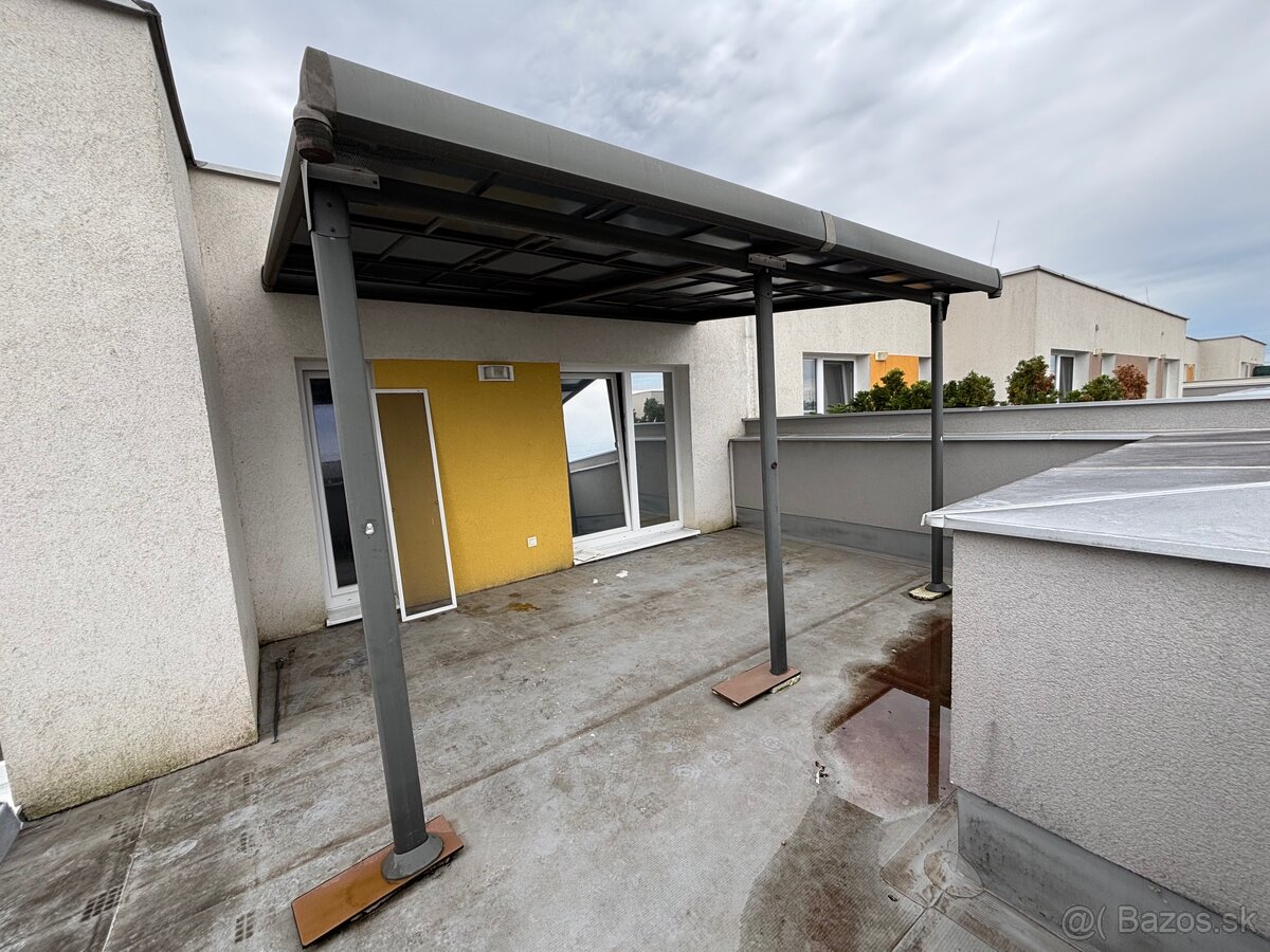Hliníková pergola 400x300 posuvná strecha