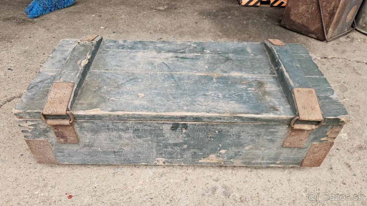 Vojenska drevena krabica bedňa 1.