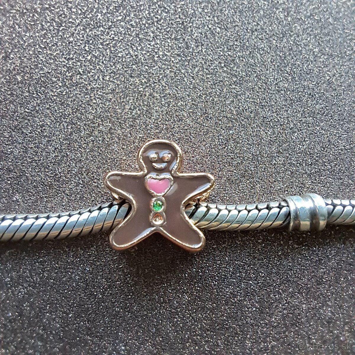 Prívesok Medovníček