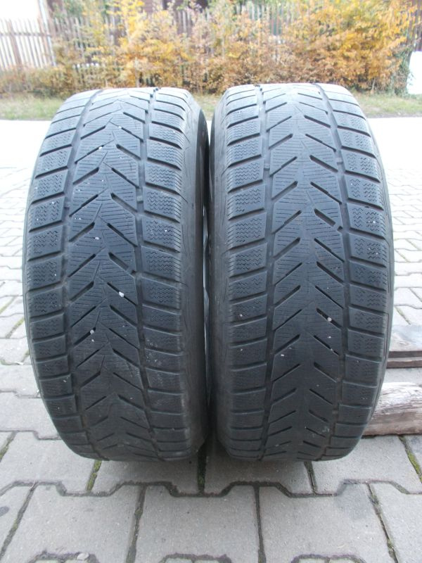 Pneumatiky Vredestein 215/60R16 zimné 2ks