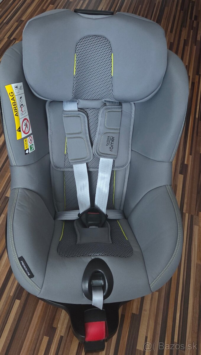 BRITAX RÖMER Autosedačka Dualfix M i-Size (61-105 cm)