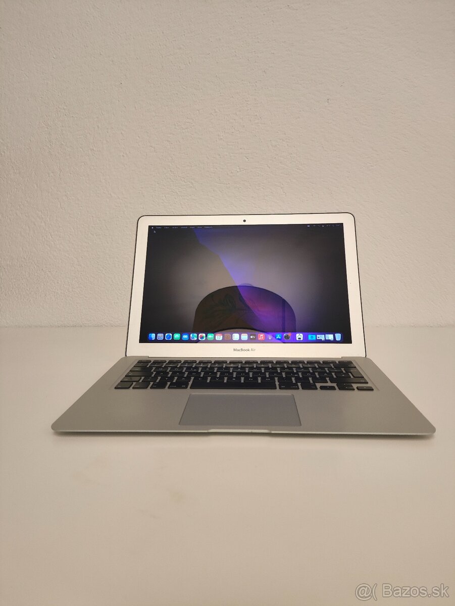 MacBook Air A1466 (2017) | i5 | 8 GB RAM | 128 GB SSD