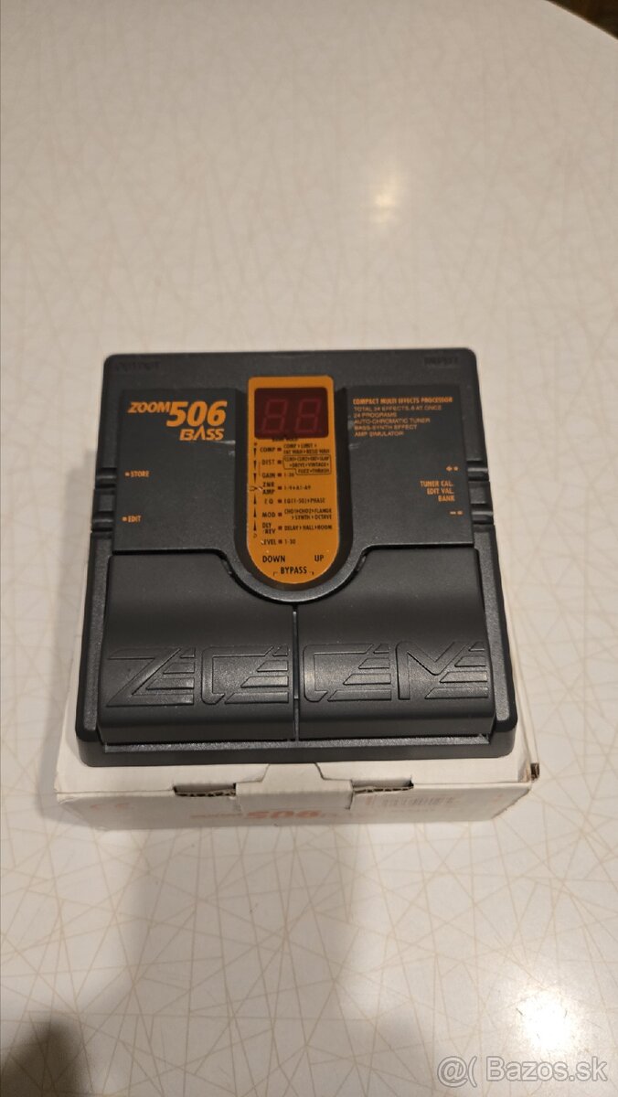 Zoom 506 Bass