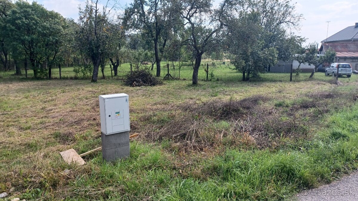 Stavebný pozemok v obci Nižný Skálnik okres RS 450 m²