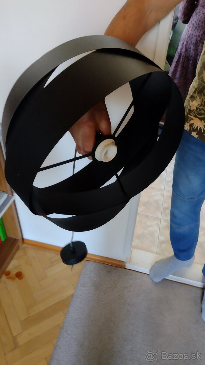 Predám stropnu lampu