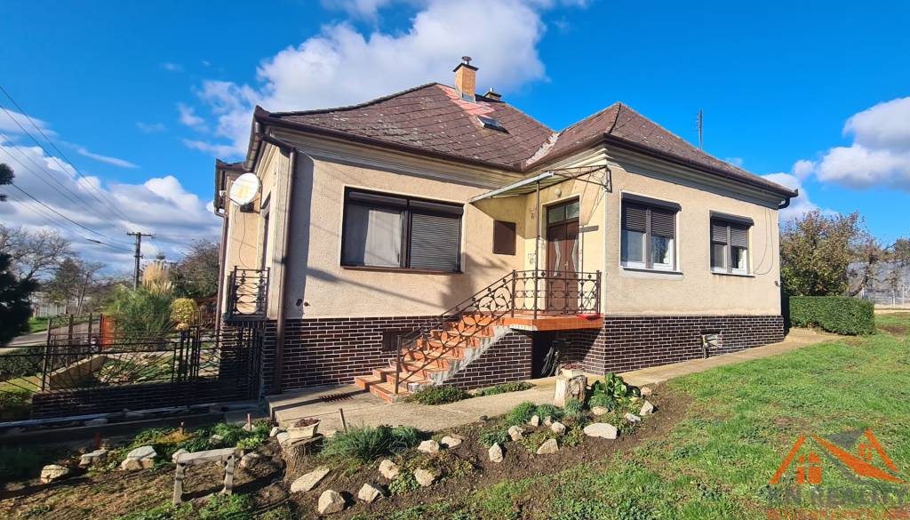 TOP PONUKA Na predaj rodinný dom Šrobárová