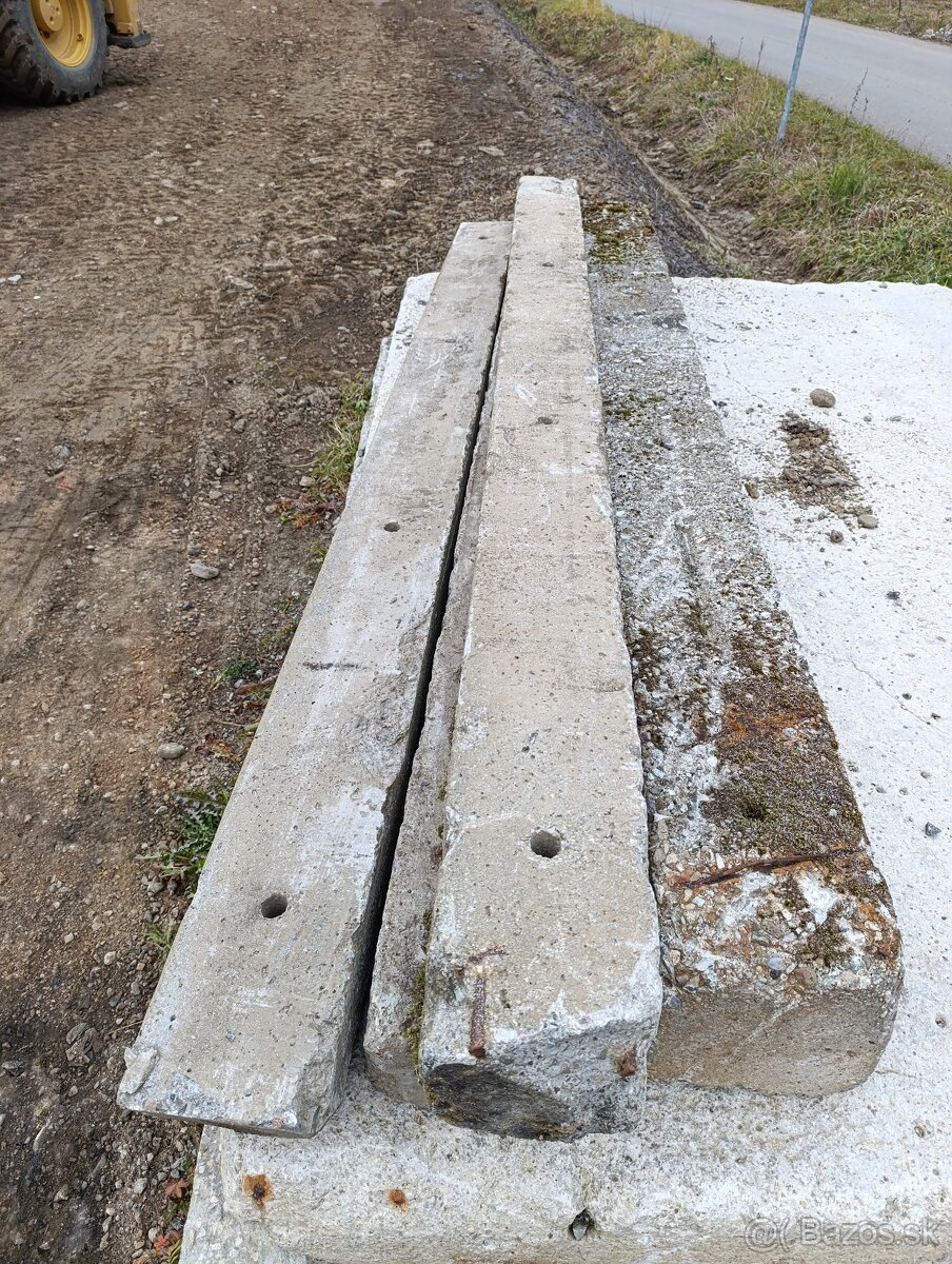 Betónová pätka na elektrický stĺp