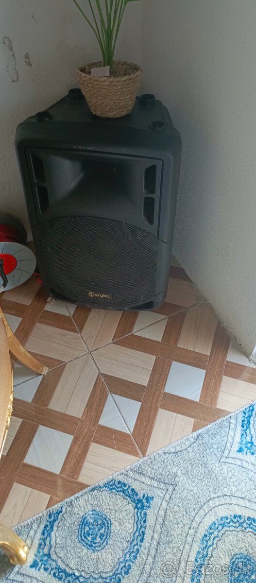 Predám