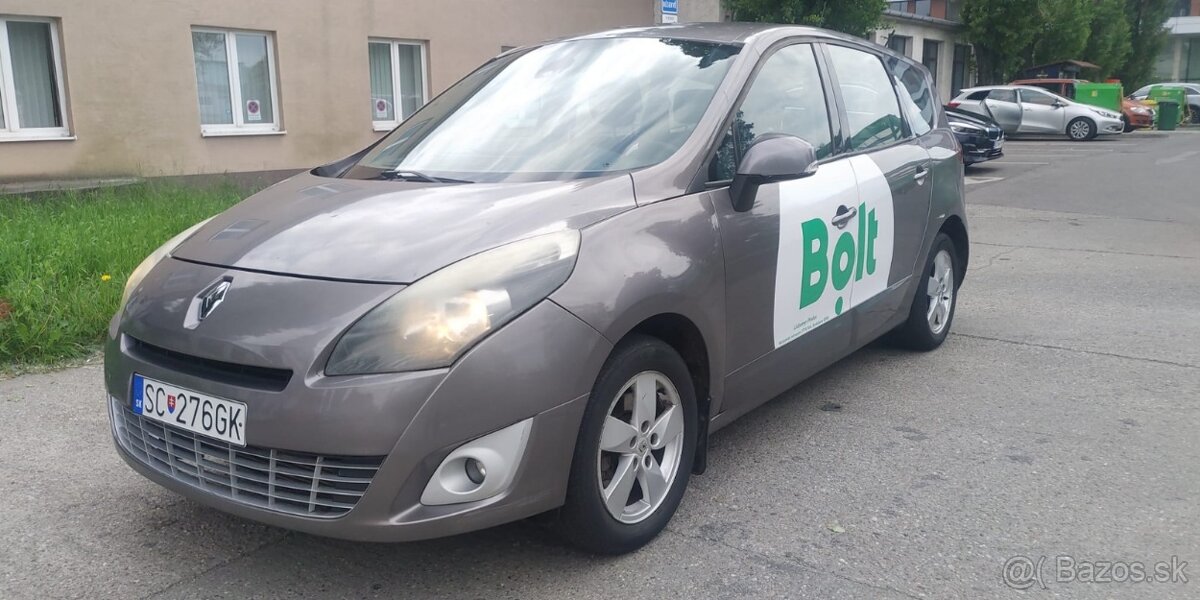 Predam Renault Grand Scenic 2010