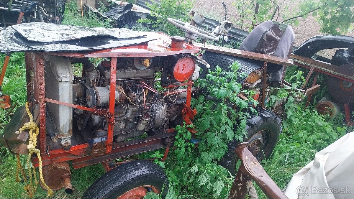 Predám malotraktor 1203 motor