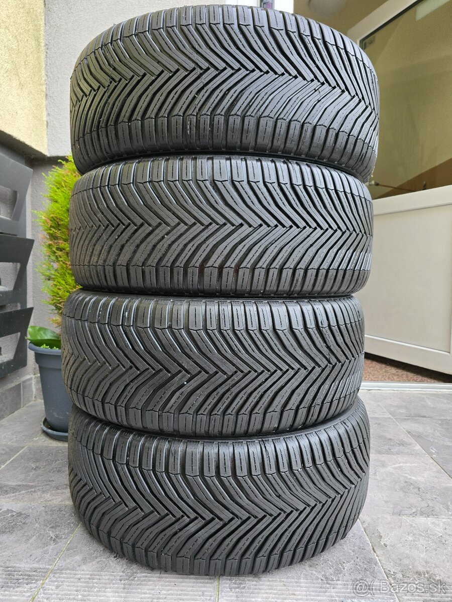 Nové Celorocne pneumatiky 245/45 r20 Michelin