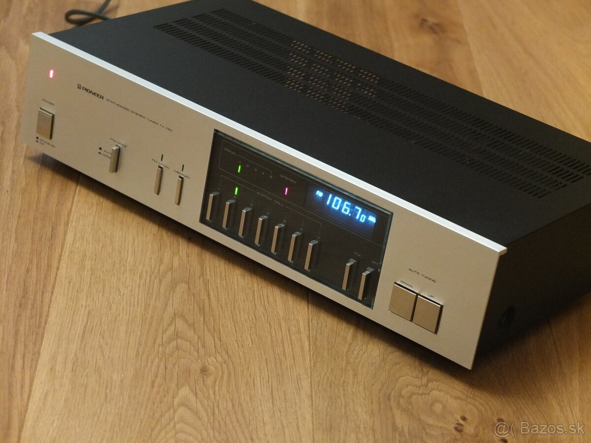 PIONEER TX-720 (1981-82)