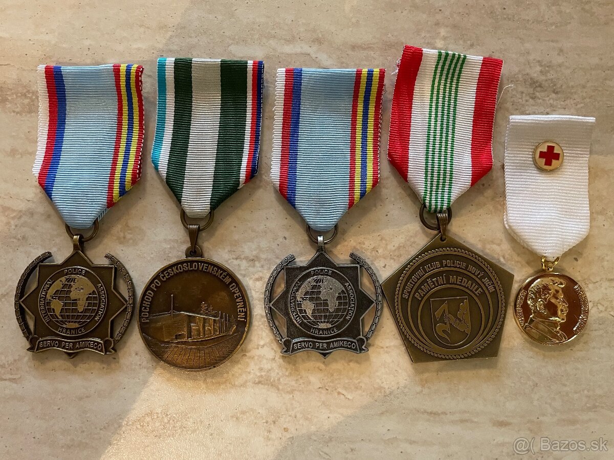 medaila medaile vyznamenanie vyznamenania