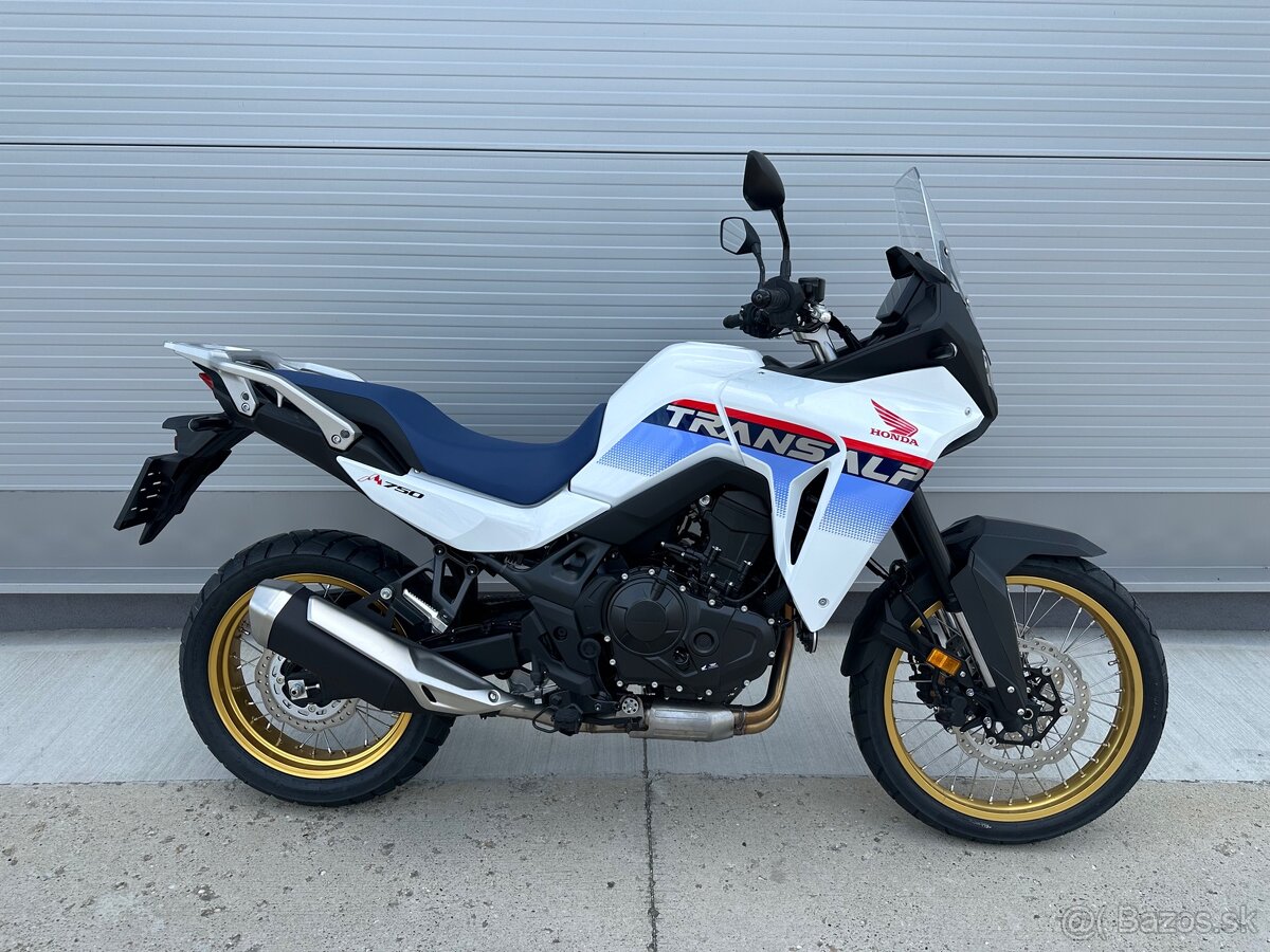 Honda Transalp XL750 model 2025