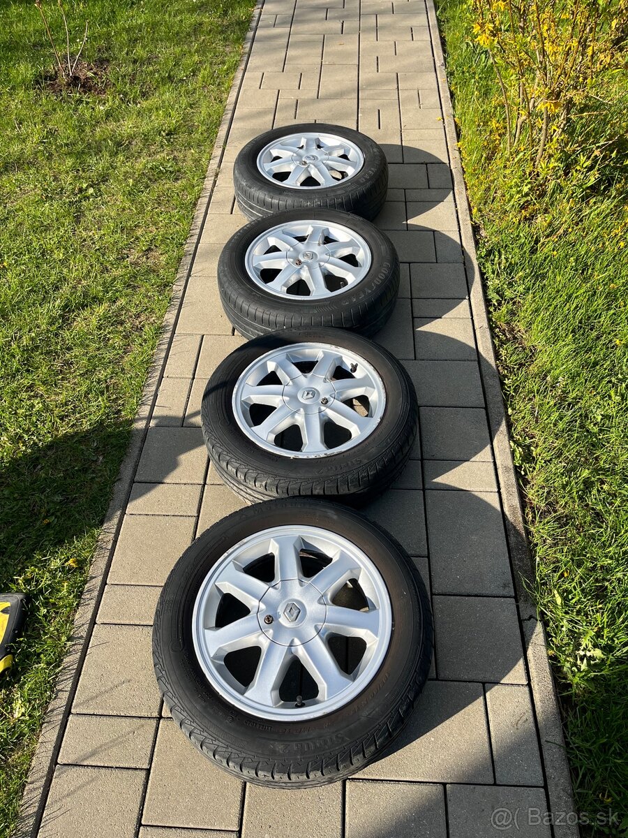Predam elektróny R15 Renault scénic I