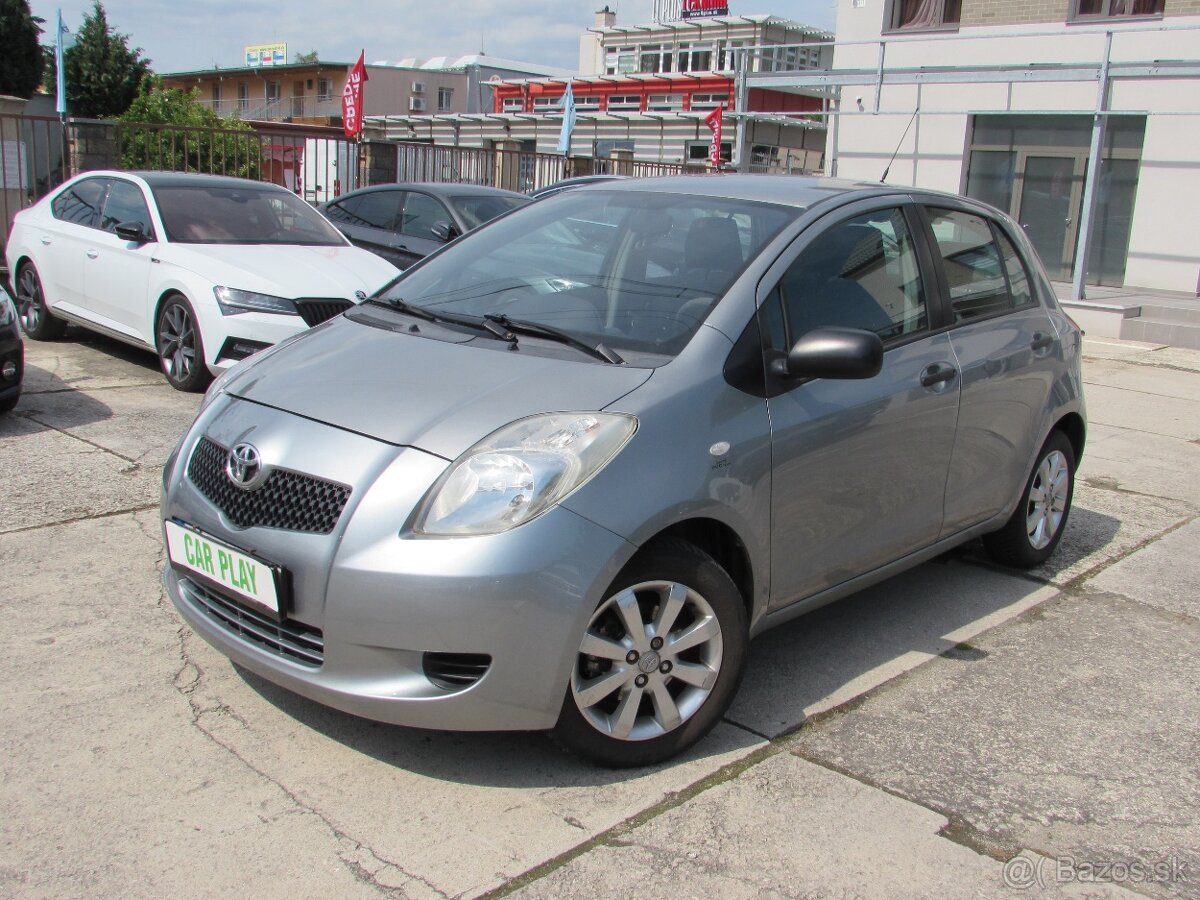 Toyota Yaris 1.3 VVT-I Terra Cool