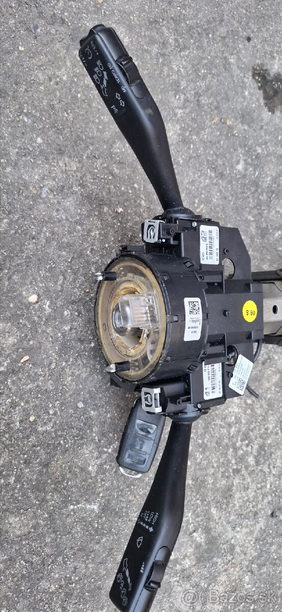 Páčky pod volant a spínacia skrinka VW Golf 5 / 6
