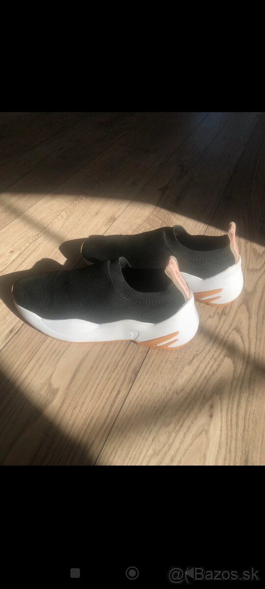 Steve Madden 41
